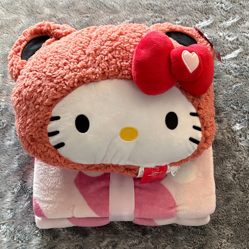 Hello Kitty Blanket & Pillow